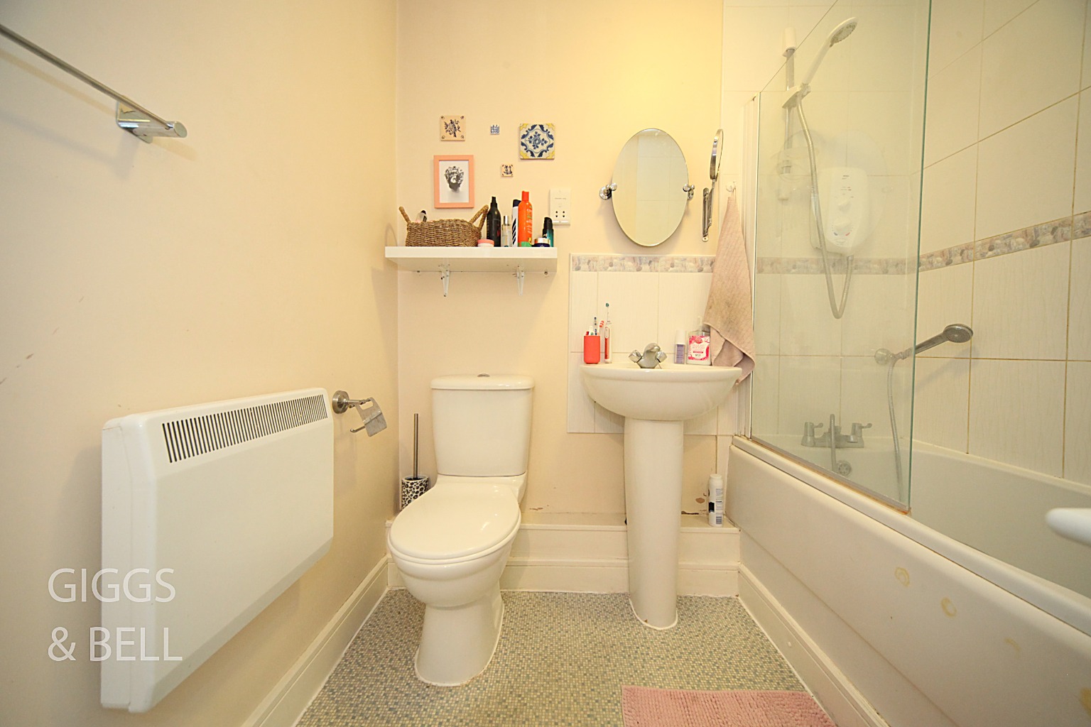 2 bed flat for sale in Foxglove Way, Luton  - Property Image 16