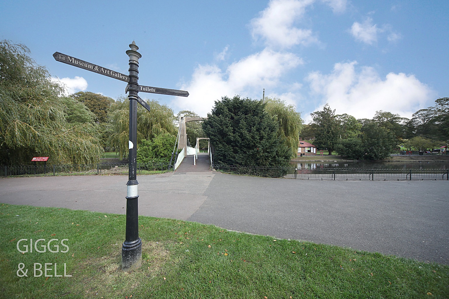 2 bed flat for sale in Foxglove Way, Luton  - Property Image 19