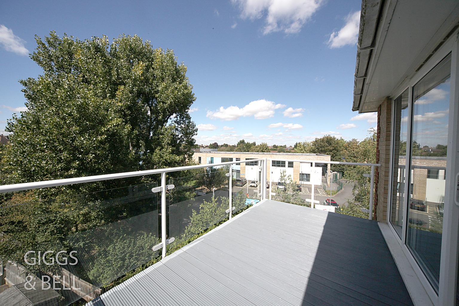 2 bed flat for sale in Foxglove Way, Luton 12