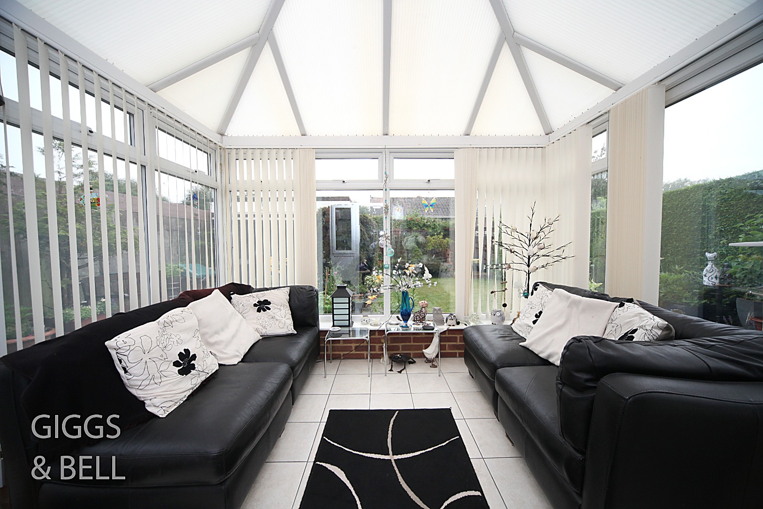 4 bed detached house for sale in Turnpike Drive, Luton  - Property Image 13