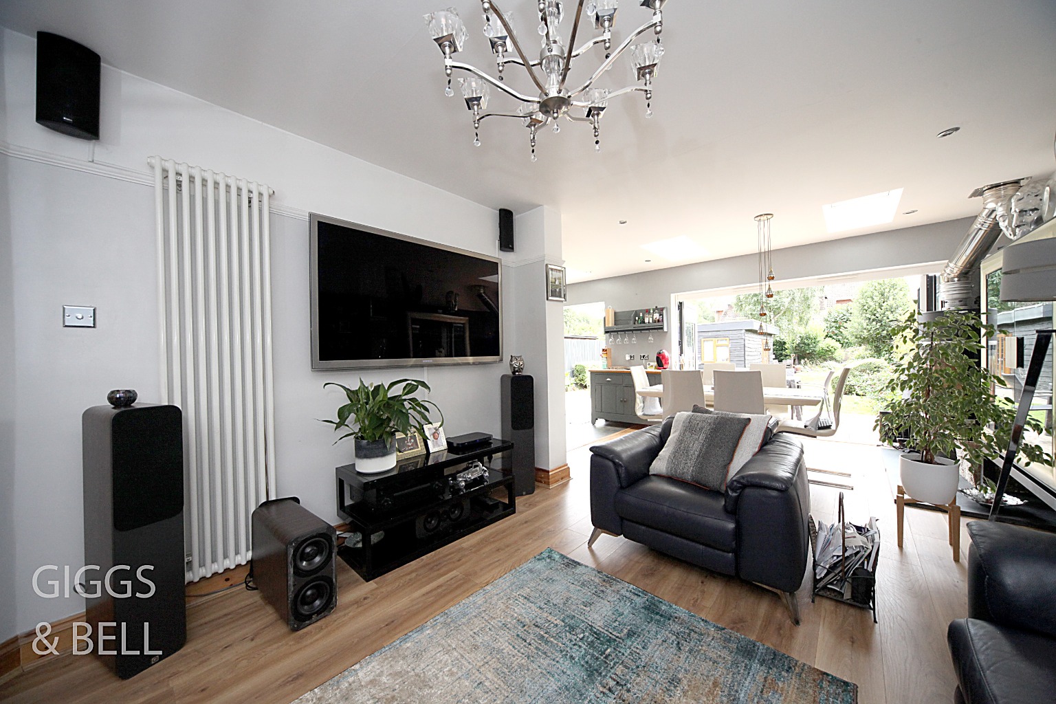 4 bed semi-detached house for sale in Cutenhoe Road, Luton  - Property Image 6