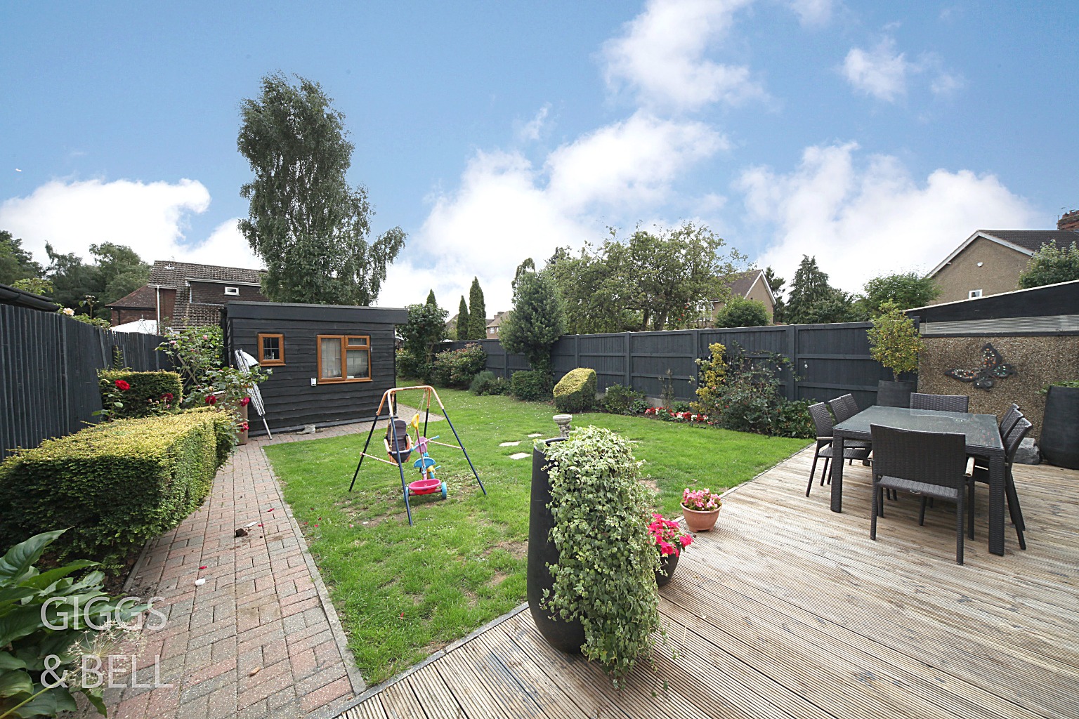 4 bed semi-detached house for sale in Cutenhoe Road, Luton  - Property Image 29