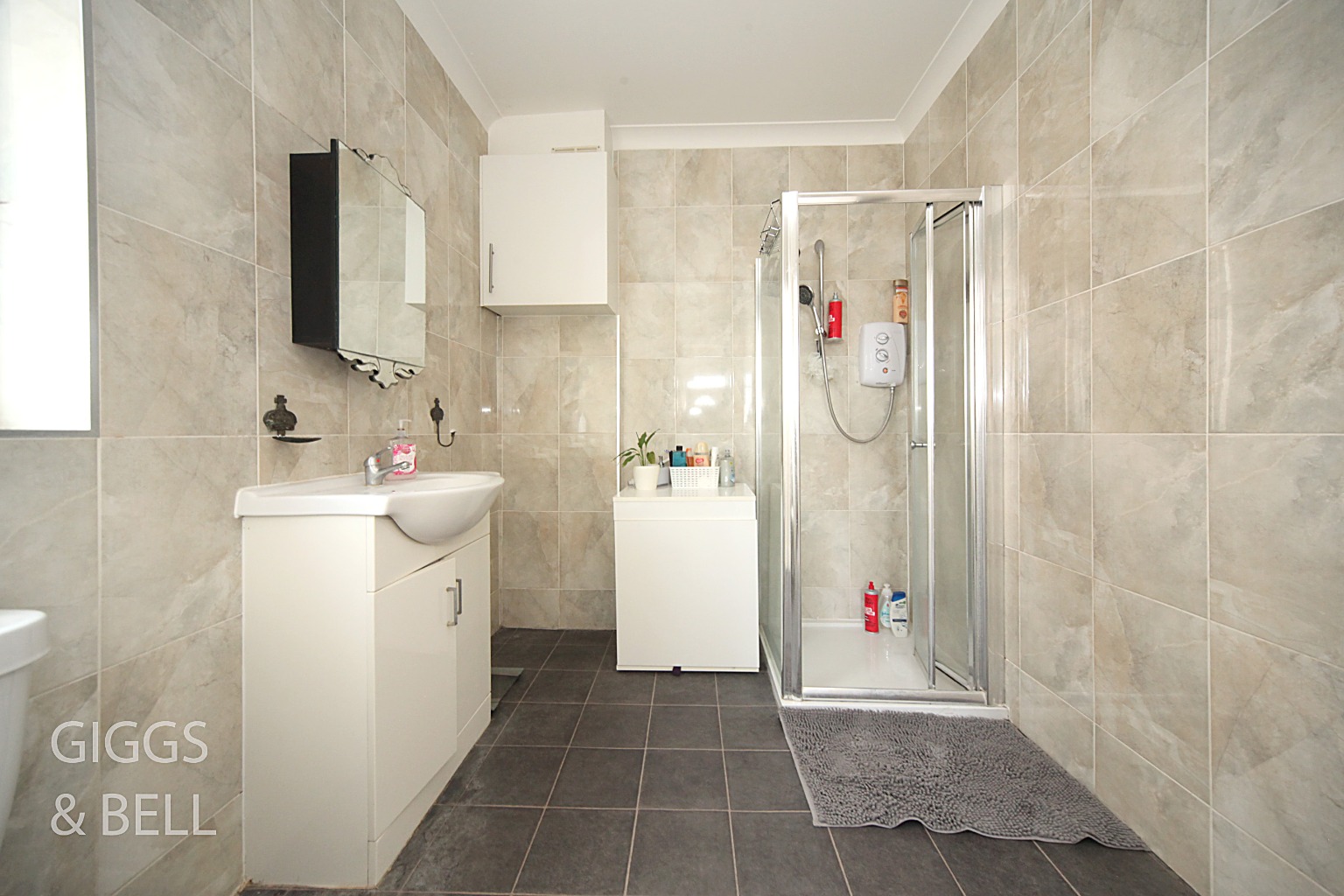 3 bed semi-detached house for sale in Alton Road, Luton  - Property Image 17