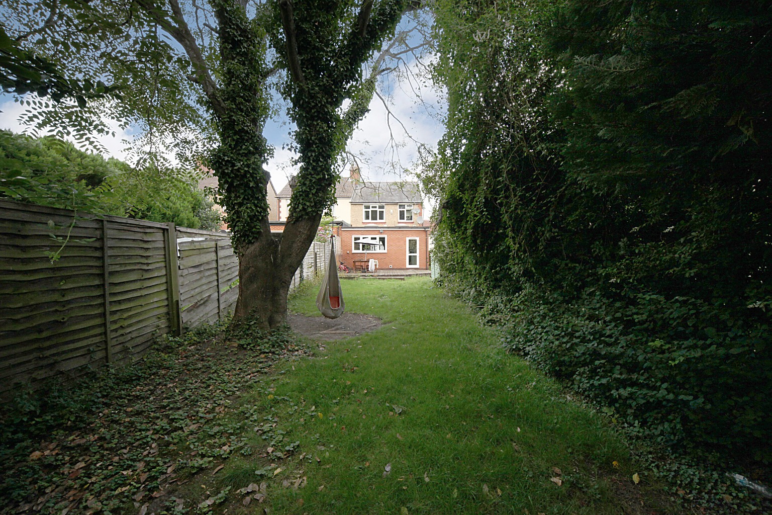 3 bed semi-detached house for sale in Alton Road, Luton 20