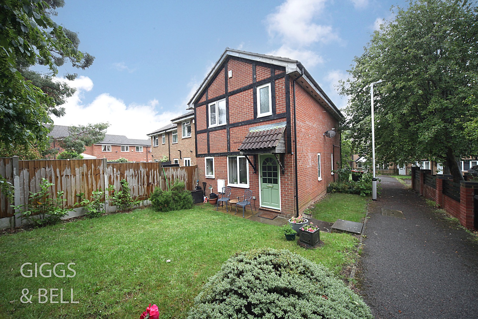 1 bed semi-detached house for sale in Farmbrook, Luton  - Property Image 10