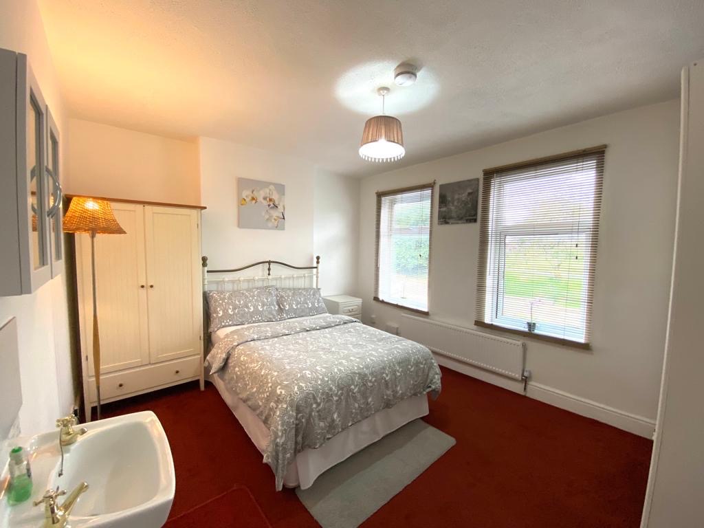 4 bed terraced house for sale in Hitchin Road, Luton  - Property Image 8