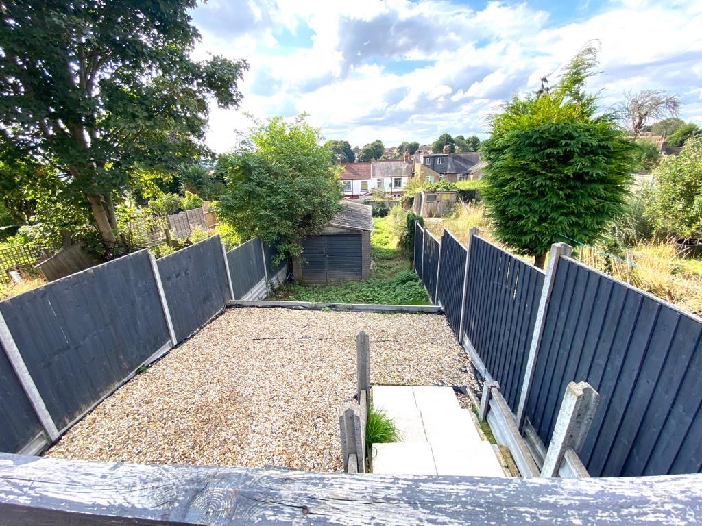 4 bed terraced house for sale in Hitchin Road, Luton 17