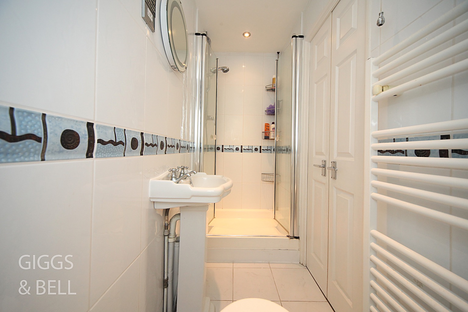 4 bed detached house for sale in Elvington Gardens, Luton 11