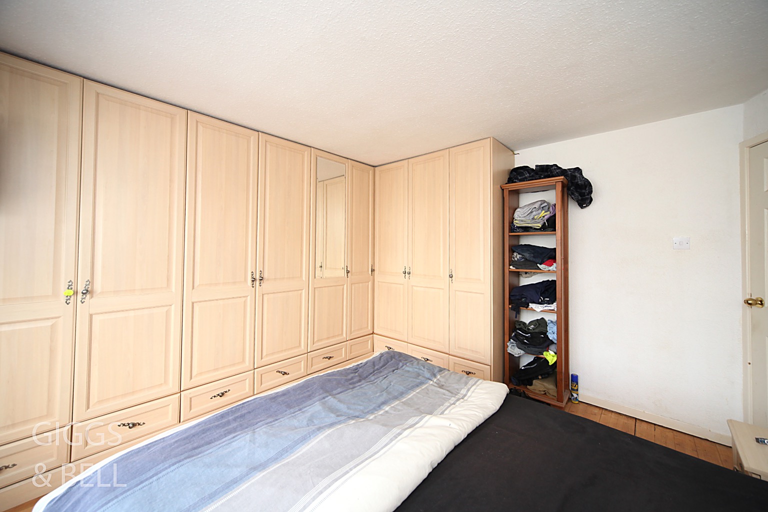 3 bed semi-detached house for sale in Meyrick Avenue, Luton  - Property Image 13