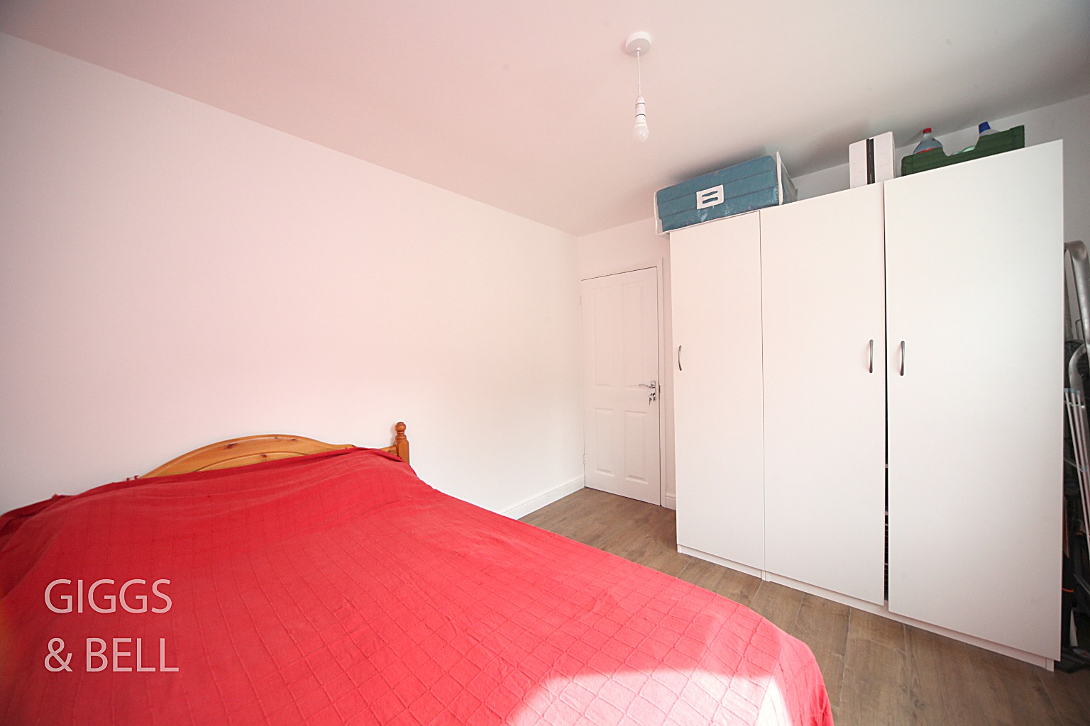 2 bed flat for sale in Stockwood Crescent, Luton 10