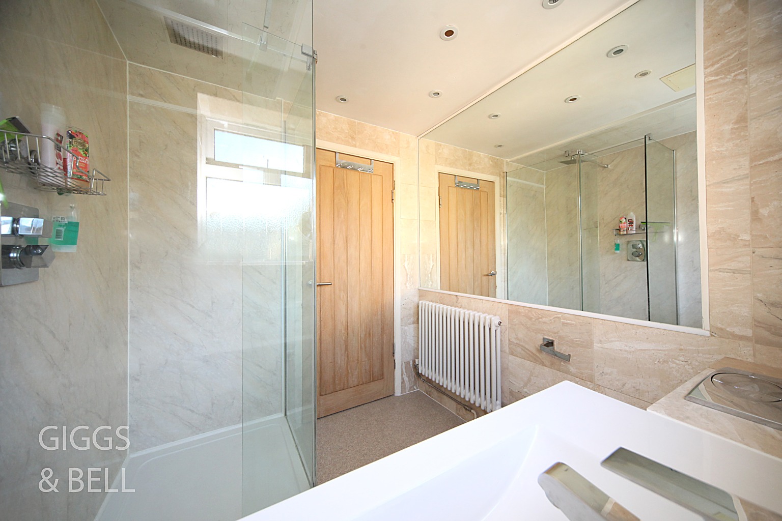 2 bed flat for sale in Stockwood Crescent, Luton  - Property Image 14