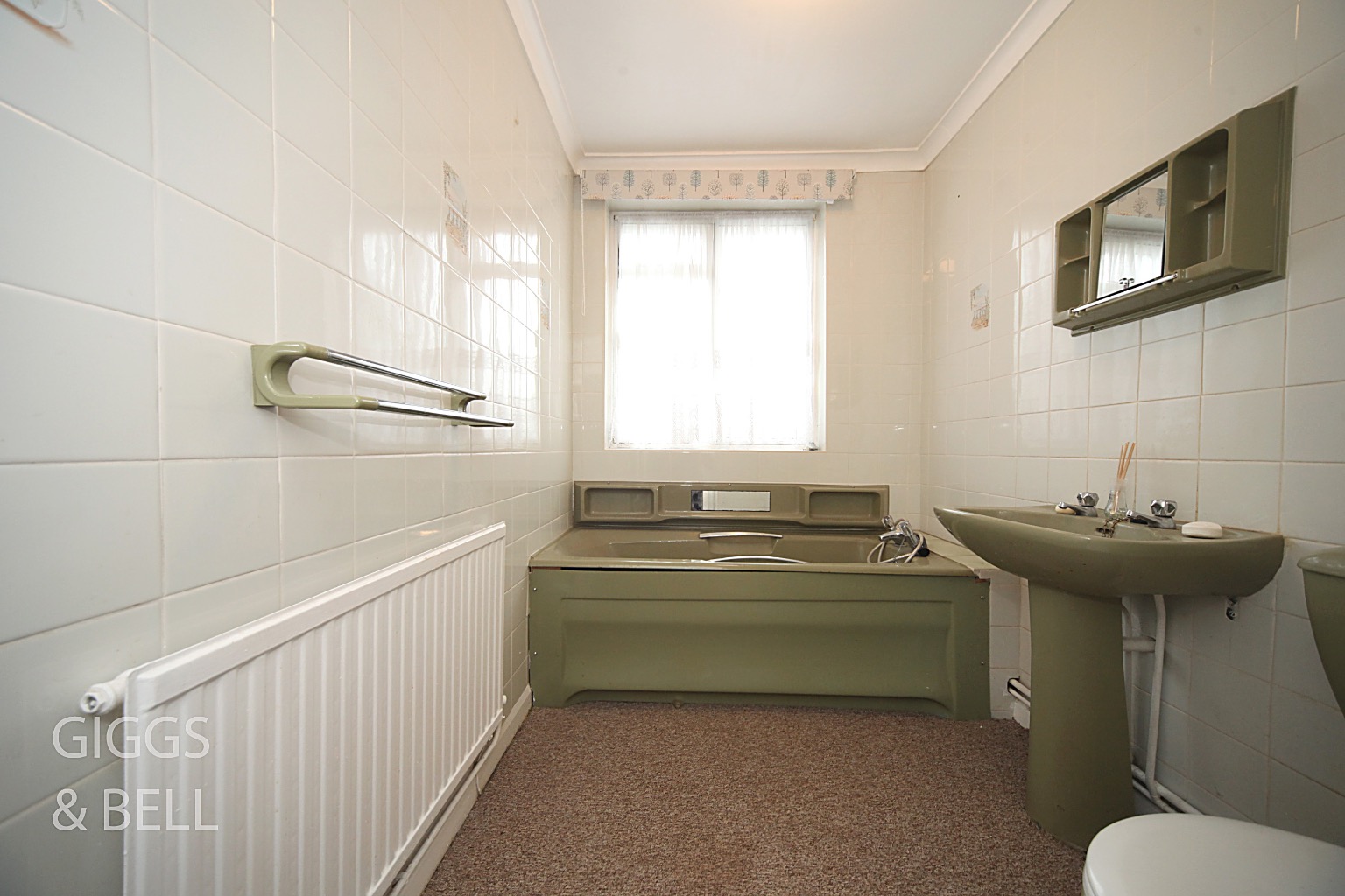 3 bed detached bungalow for sale in Sharpenhoe Road, Luton  - Property Image 12