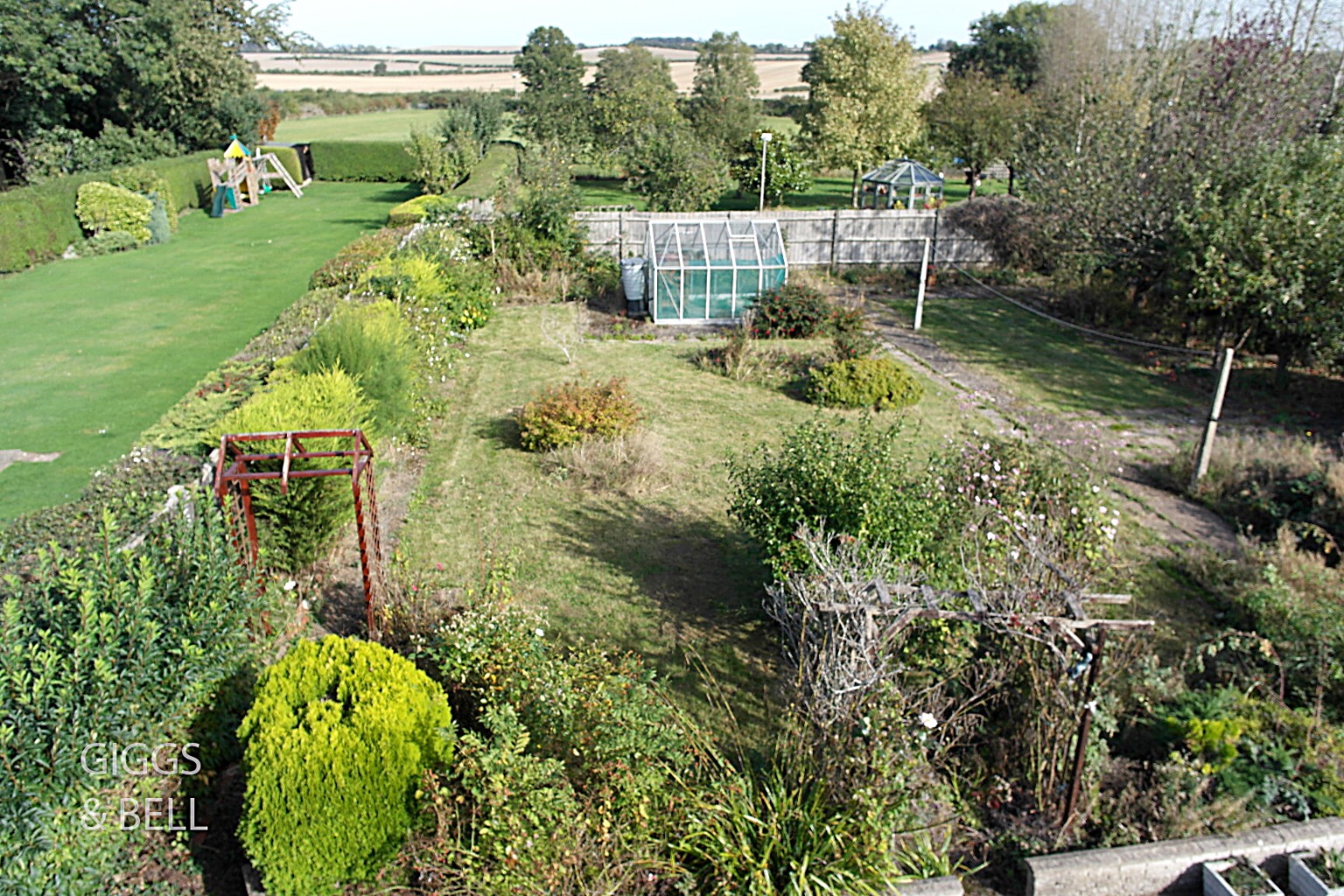 3 bed detached bungalow for sale in Sharpenhoe Road, Luton  - Property Image 25