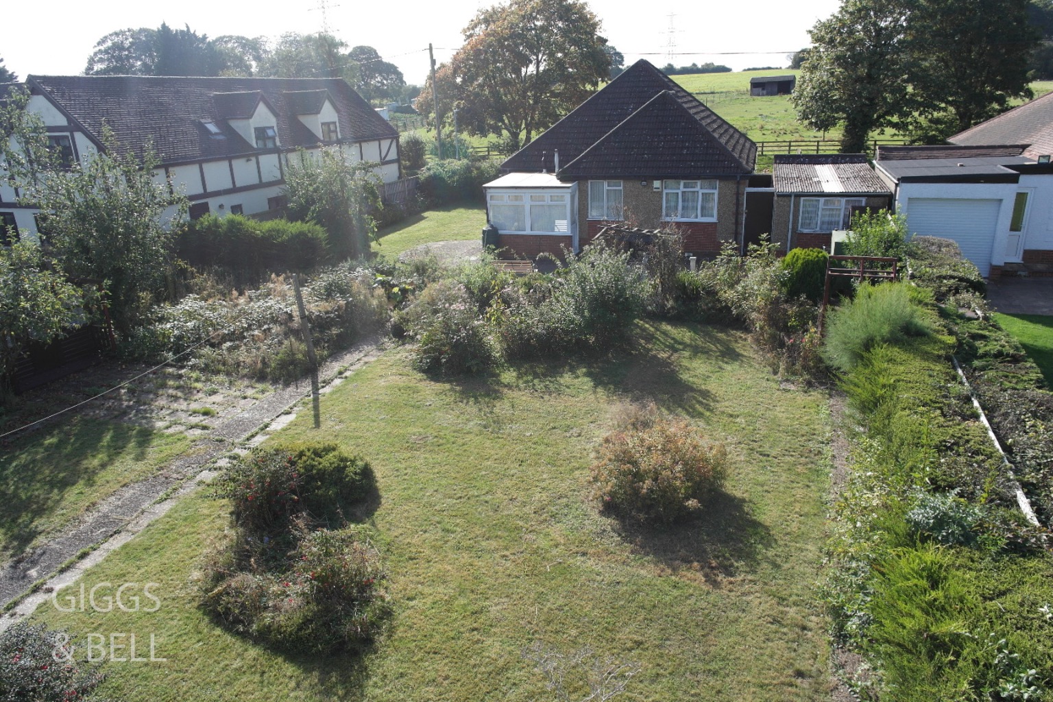 3 bed detached bungalow for sale in Sharpenhoe Road, Luton  - Property Image 22