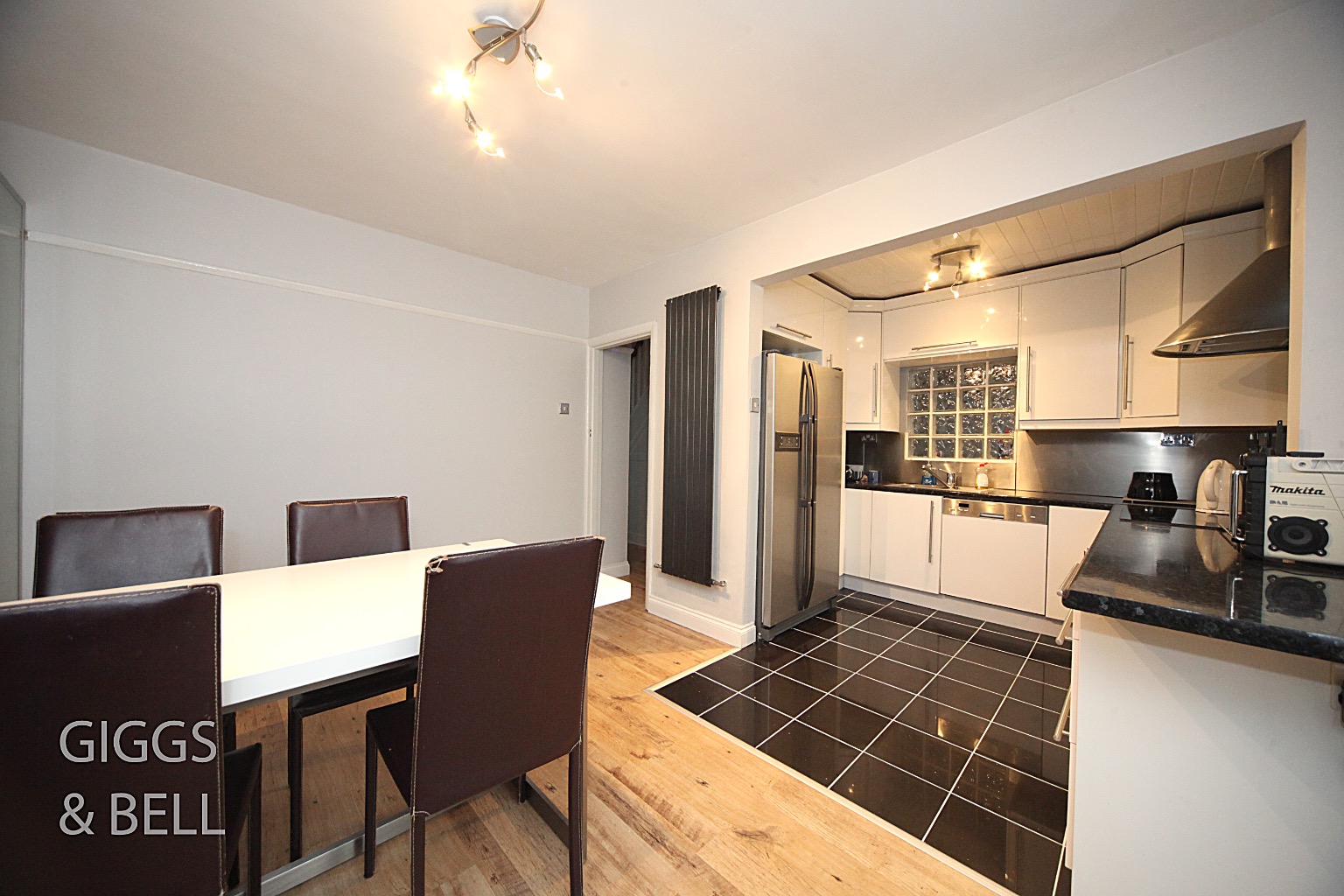 3 bed semi-detached house for sale in Strathmore Avenue, Luton 3