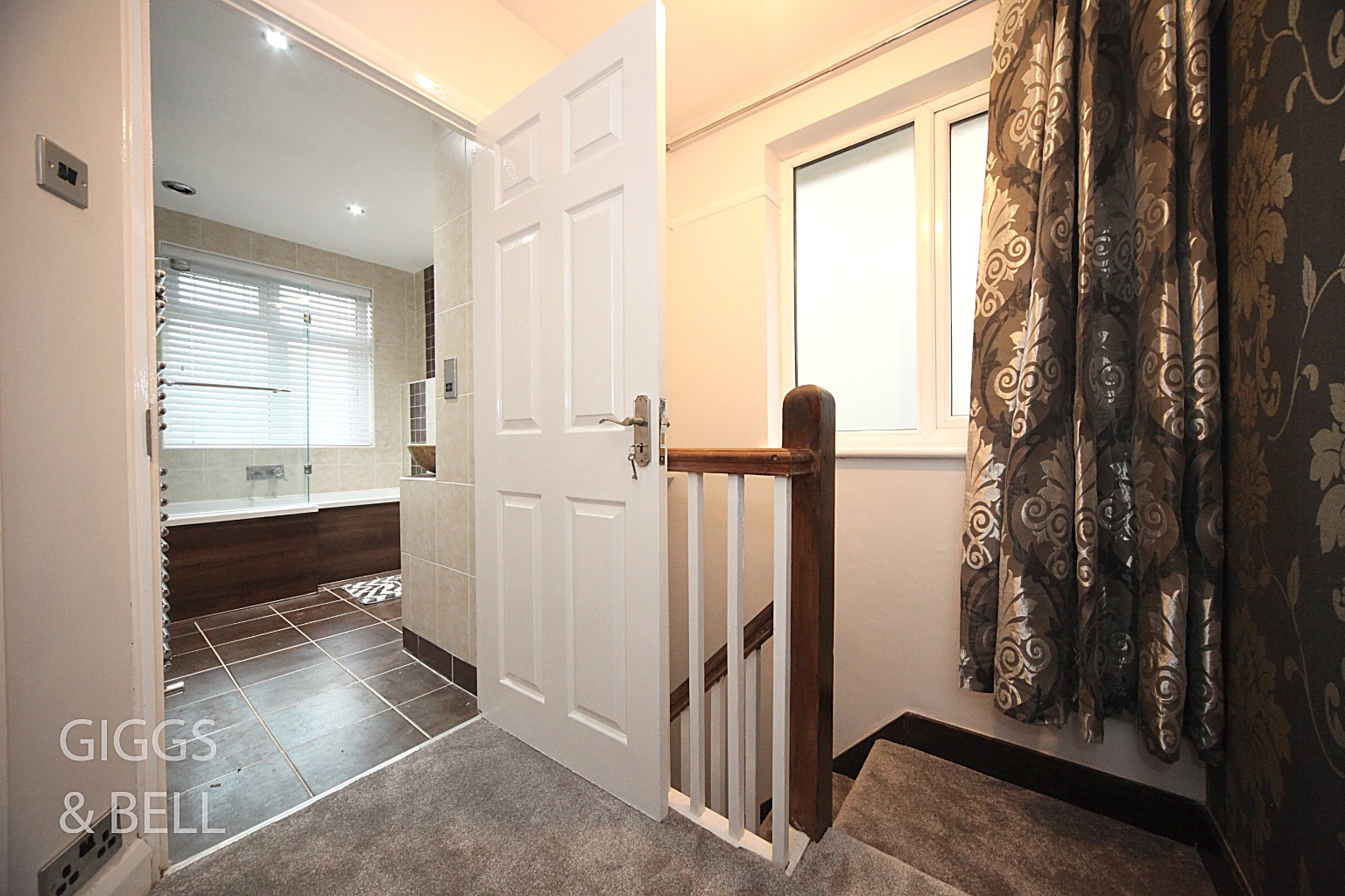 3 bed semi-detached house for sale in Strathmore Avenue, Luton 8