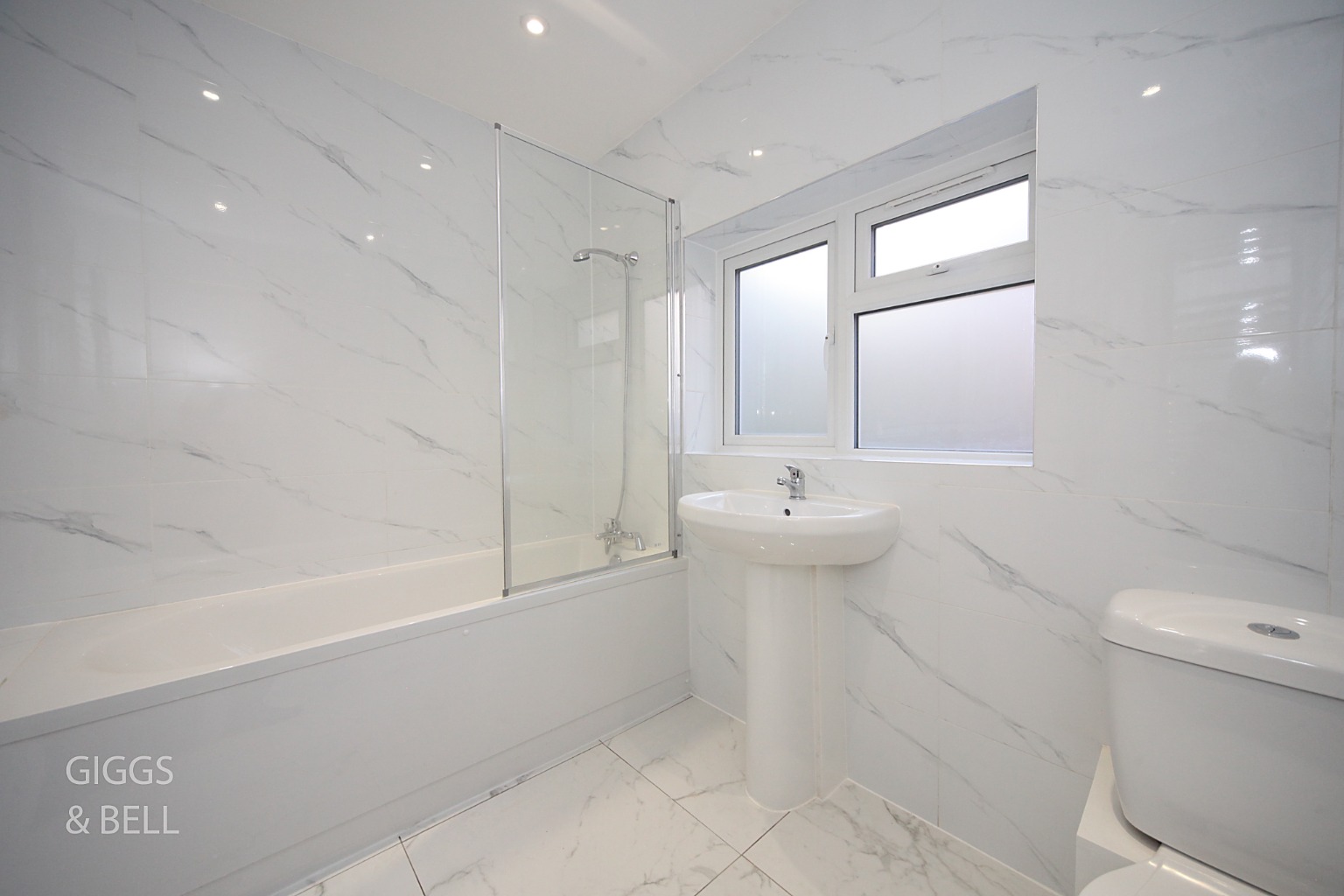 2 bed terraced house for sale in Kingsland Road, Luton  - Property Image 10