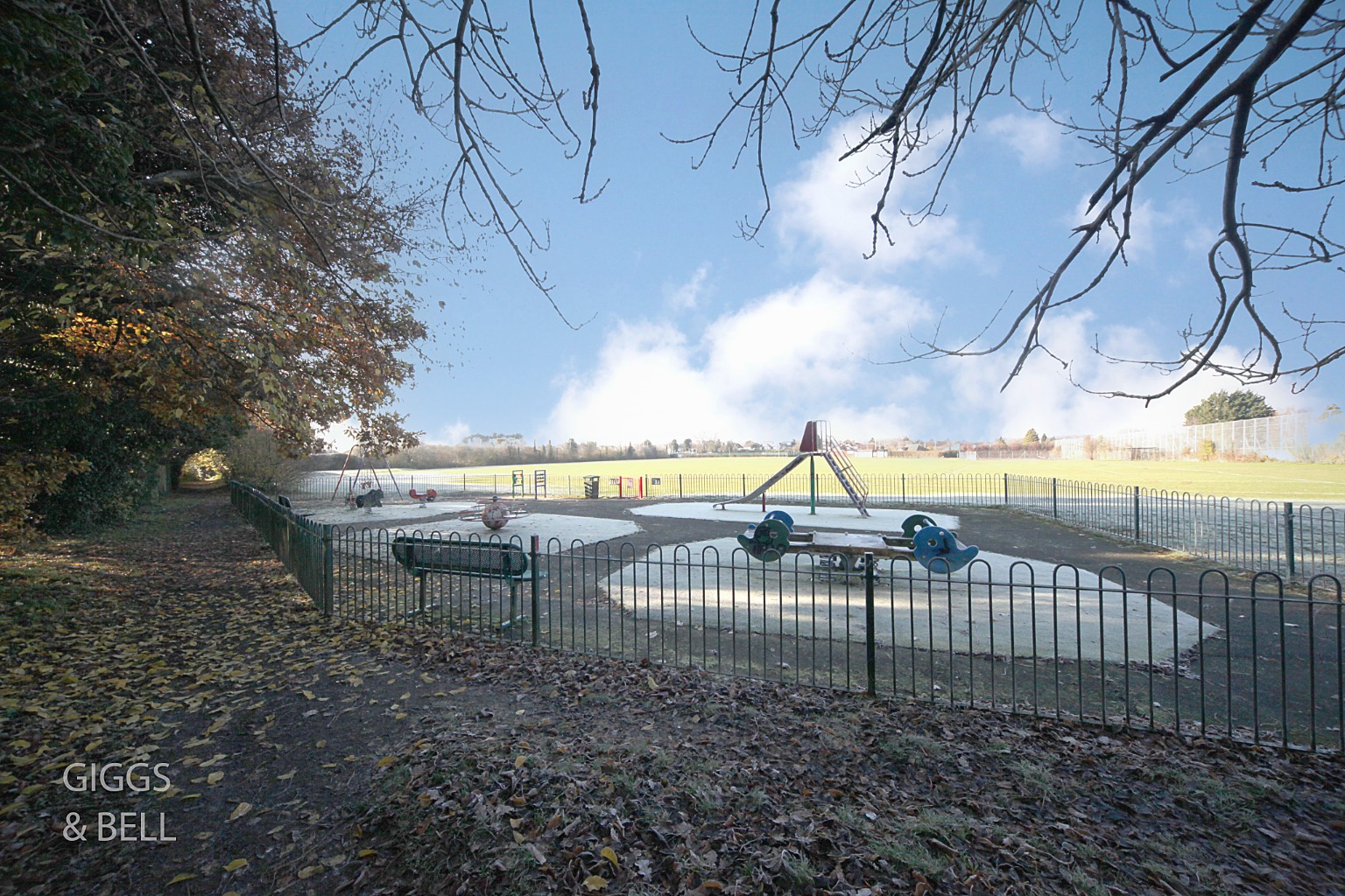 1 bed flat for sale in Links Way, Luton 13