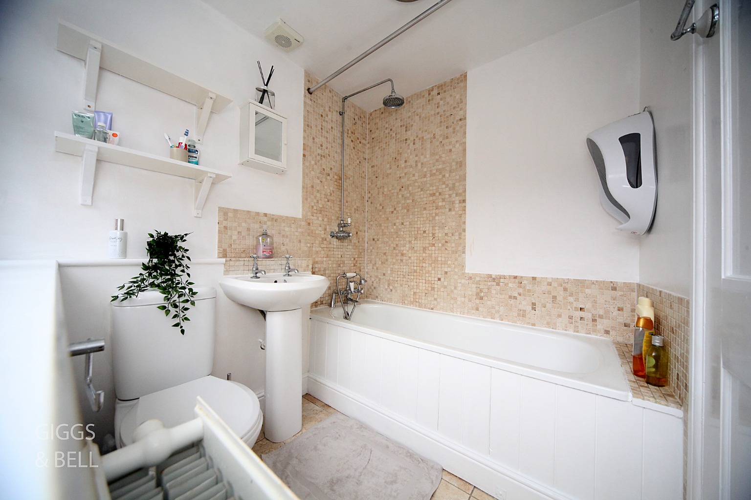 2 bed terraced house for sale in May Street 16