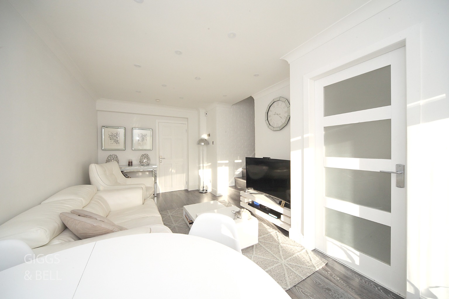 2 bed terraced house for sale in Speedwell Close, Luton  - Property Image 4