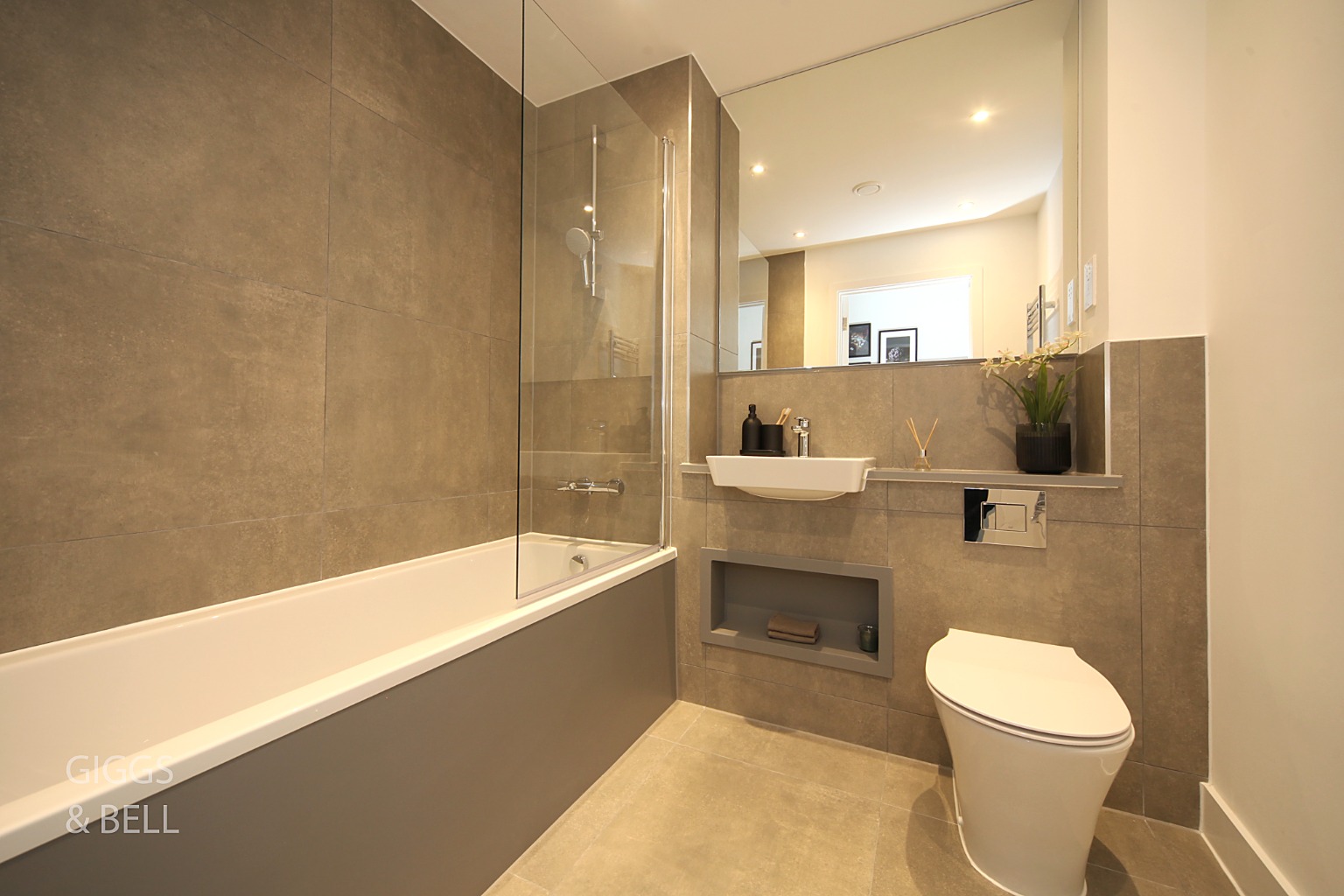 2 bed flat for sale in Stirling Close, Hertfordshire 17