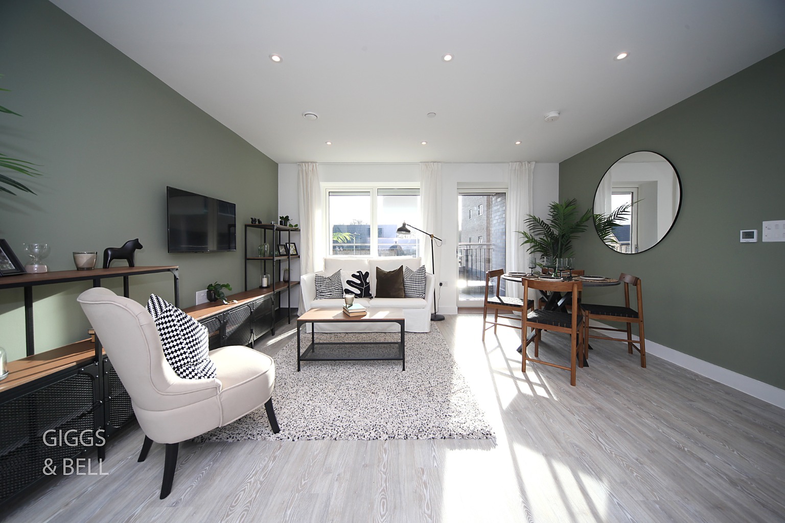 2 bed flat for sale in Stirling Close, Hertfordshire 5