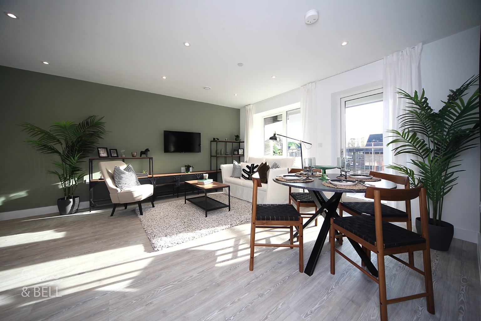 2 bed flat for sale in Stirling Close, Hertfordshire 2