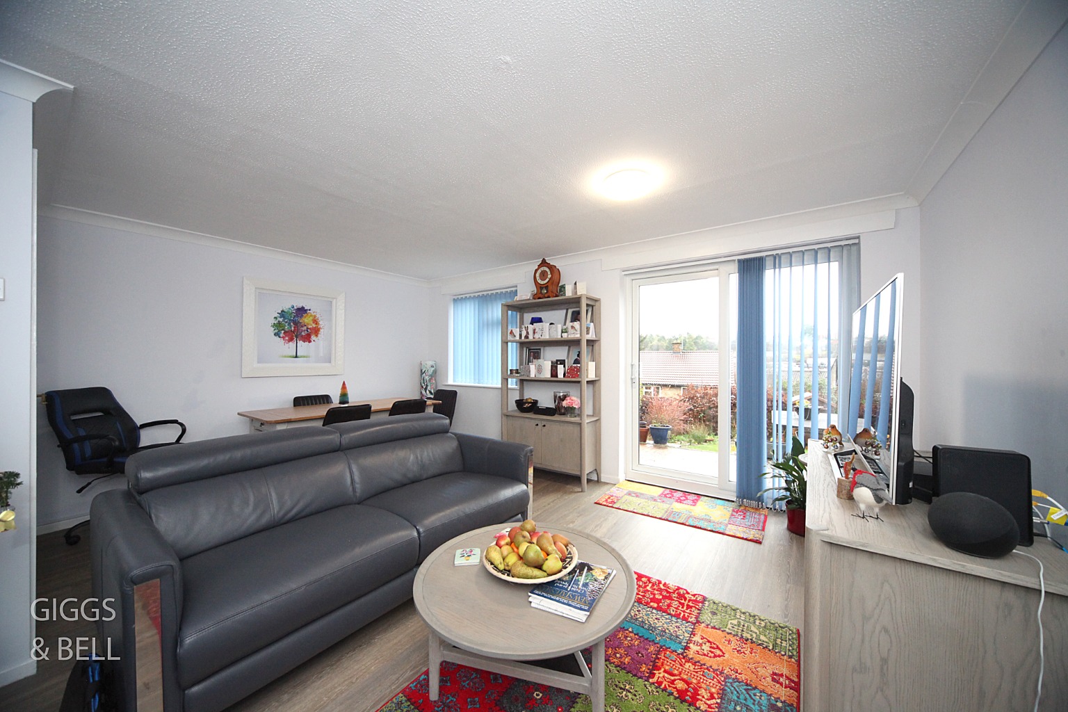 3 bed end of terrace house for sale in Devon Road, Luton  - Property Image 3