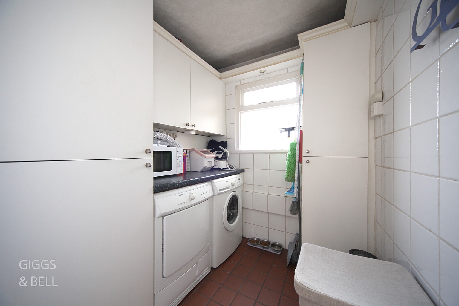 3 bed semi-detached house for sale in Burleigh Road  - Property Image 11