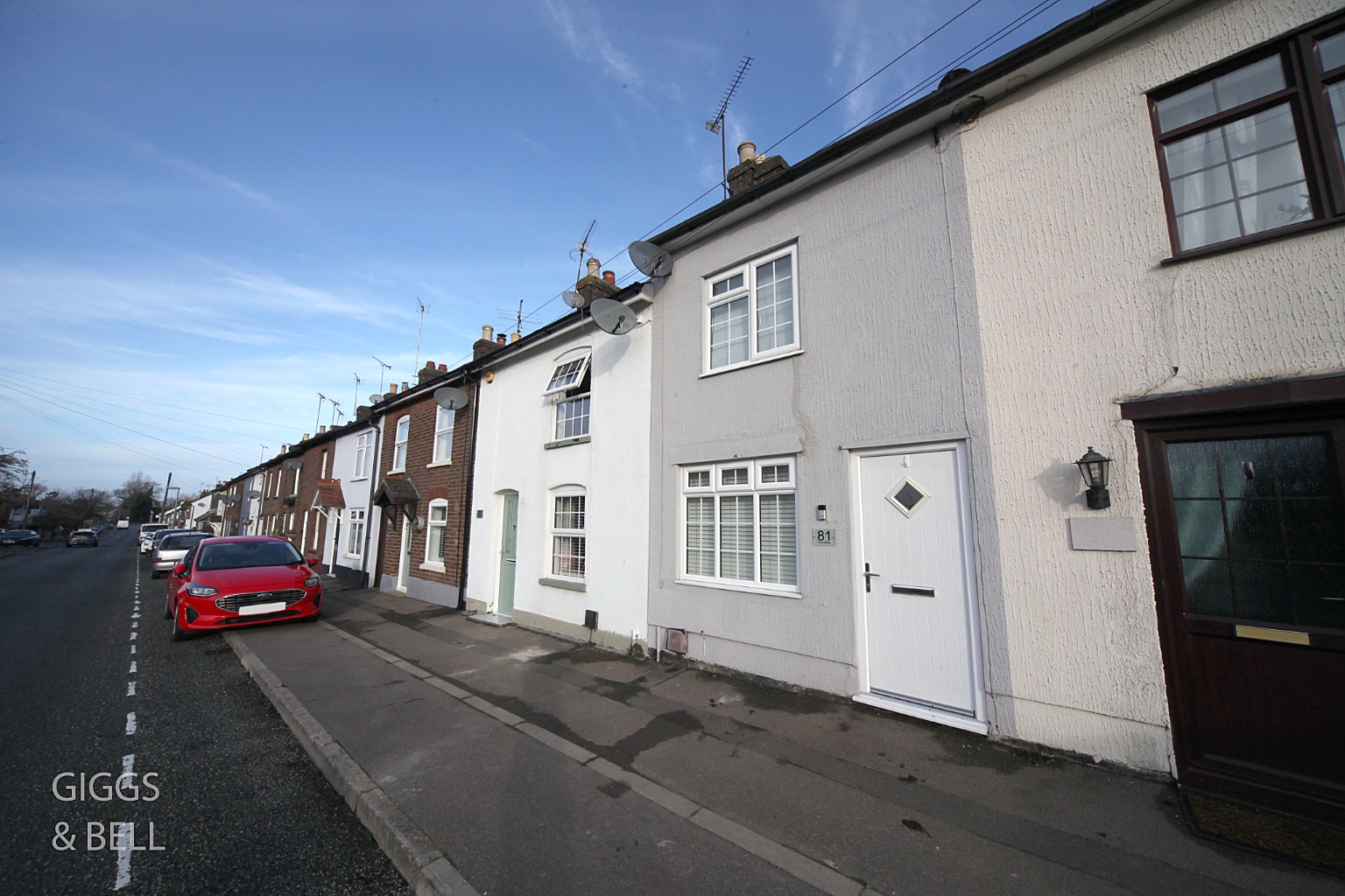 2 bed terraced house for sale in Front Street, Luton  - Property Image 1