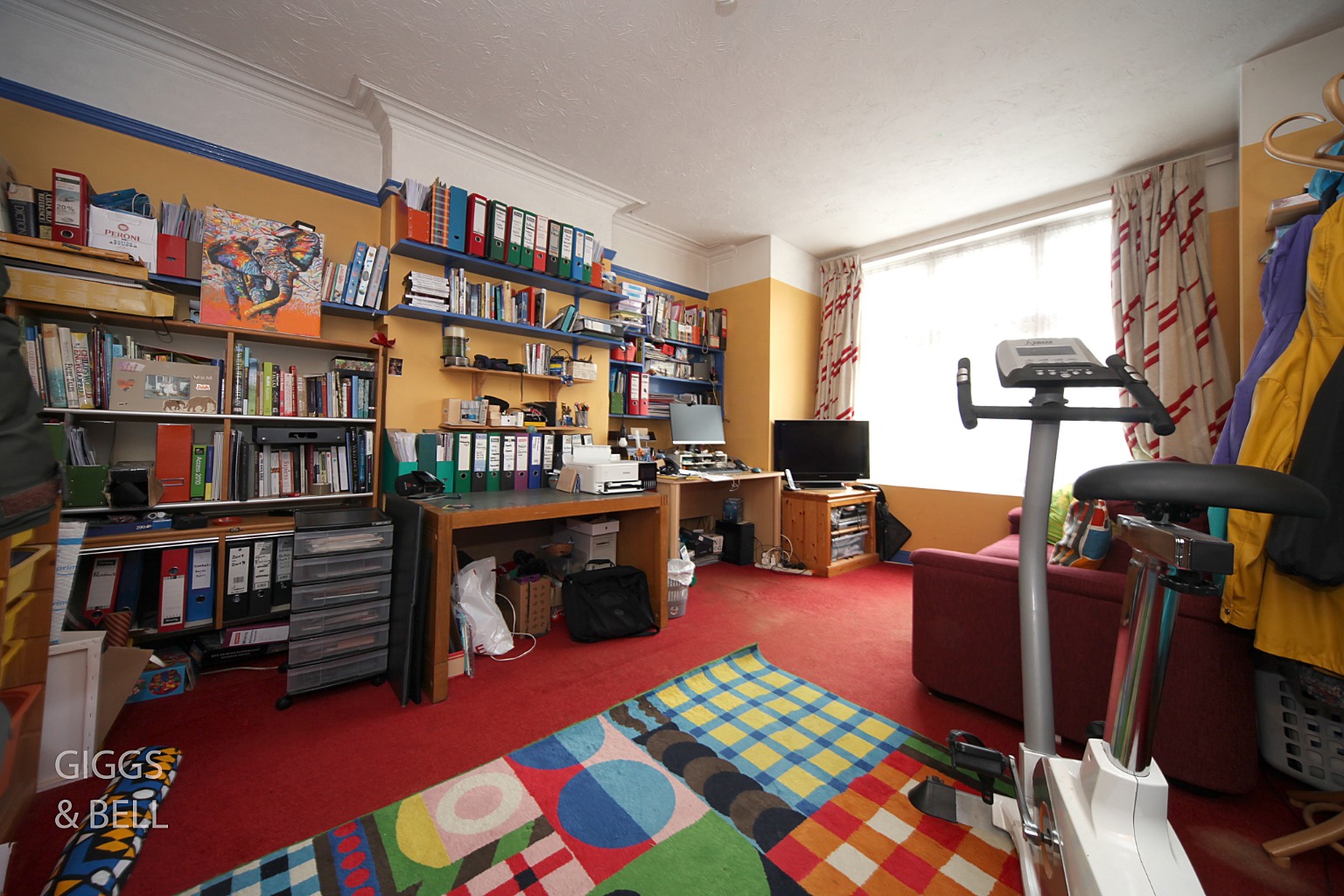 6 bed detached house for sale in Lansdowne Road, Luton  - Property Image 6