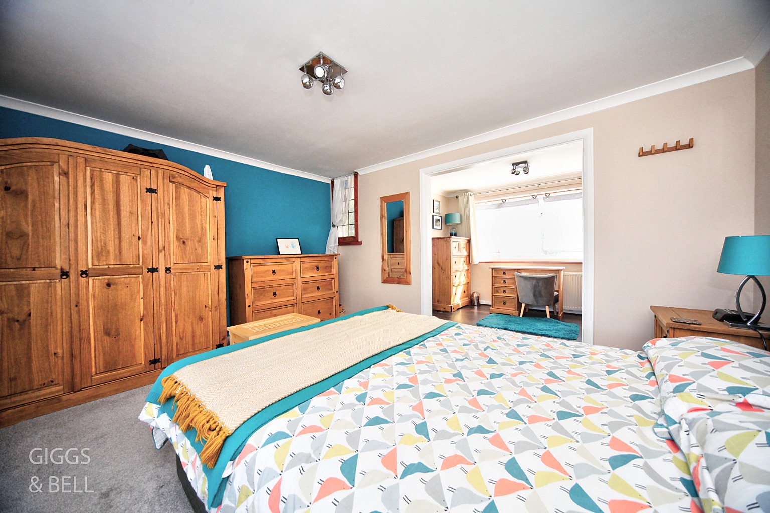 4 bed detached house for sale in Cutenhoe Road, Luton 13