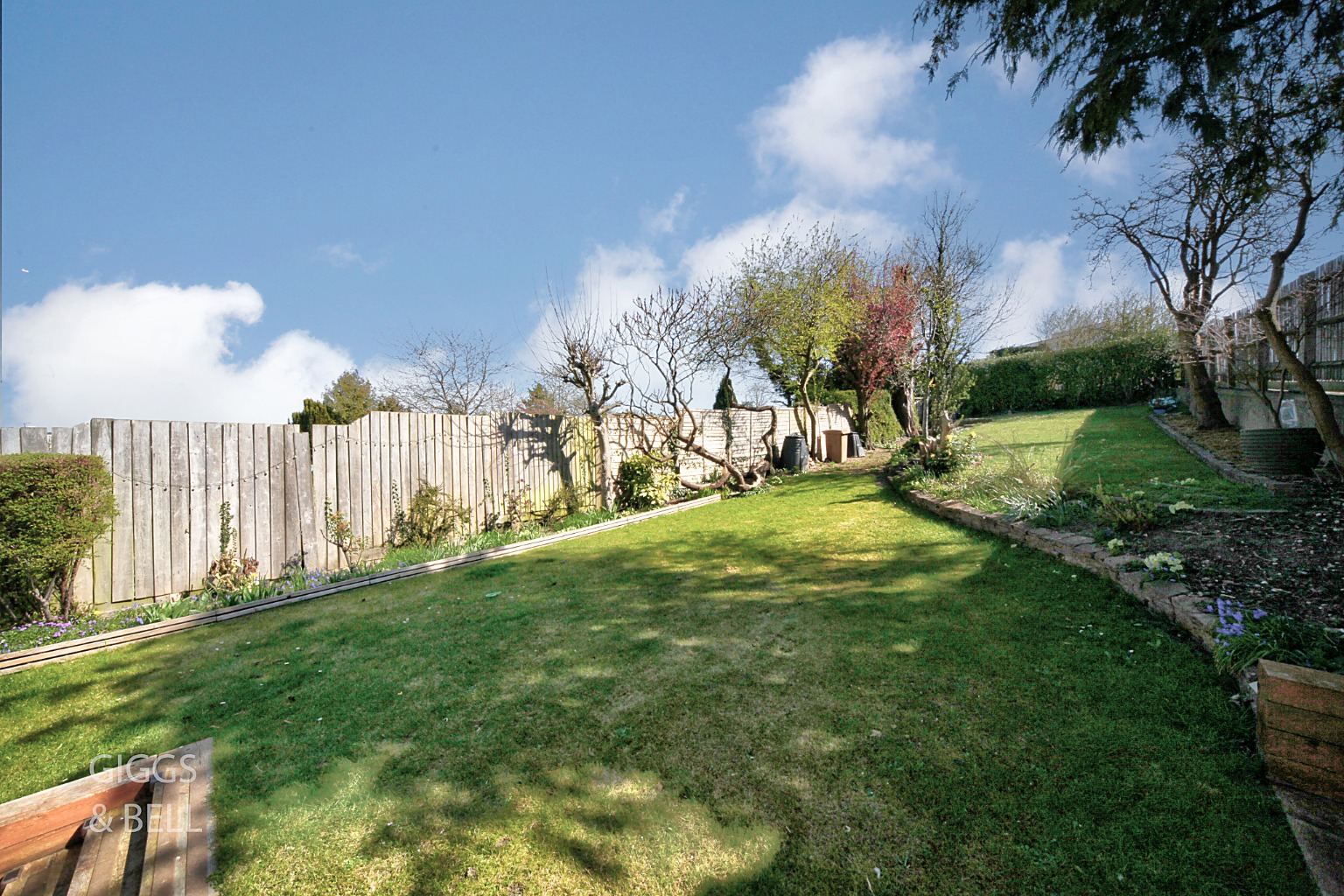 4 bed detached house for sale in Cutenhoe Road, Luton  - Property Image 24