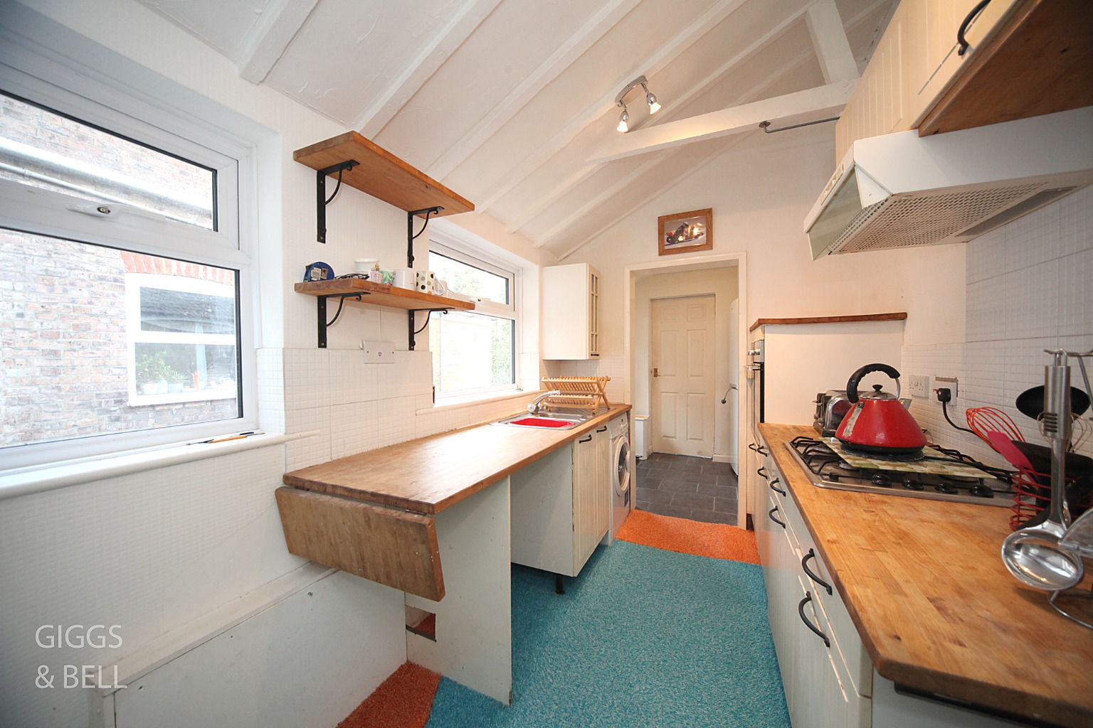 2 bed end of terrace house for sale in Cowper Street, Luton 6