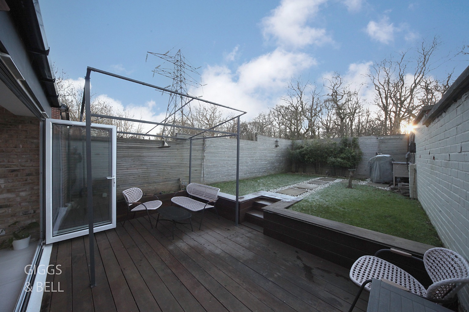 3 bed end of terrace house for sale in Oregon Way, Luton  - Property Image 26