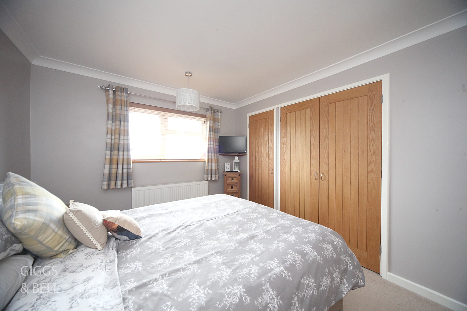 3 bed terraced house for sale in Little Church Road, Luton 9