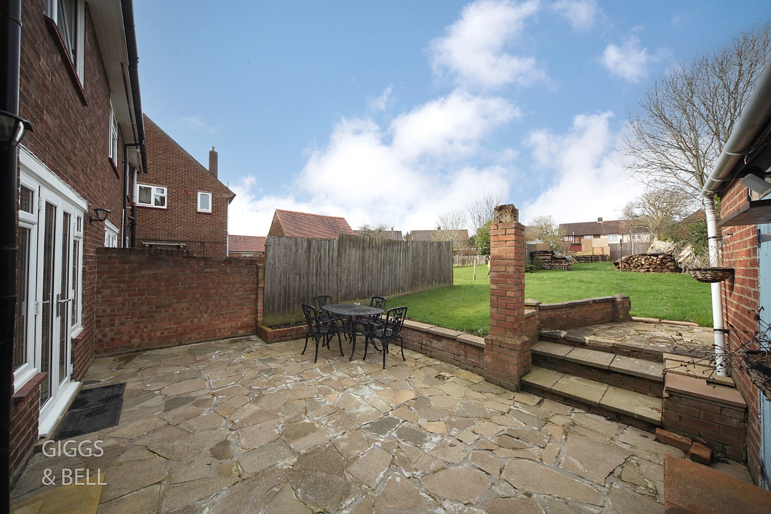 3 bed semi-detached house for sale in Cowridge Crescent, Luton  - Property Image 17