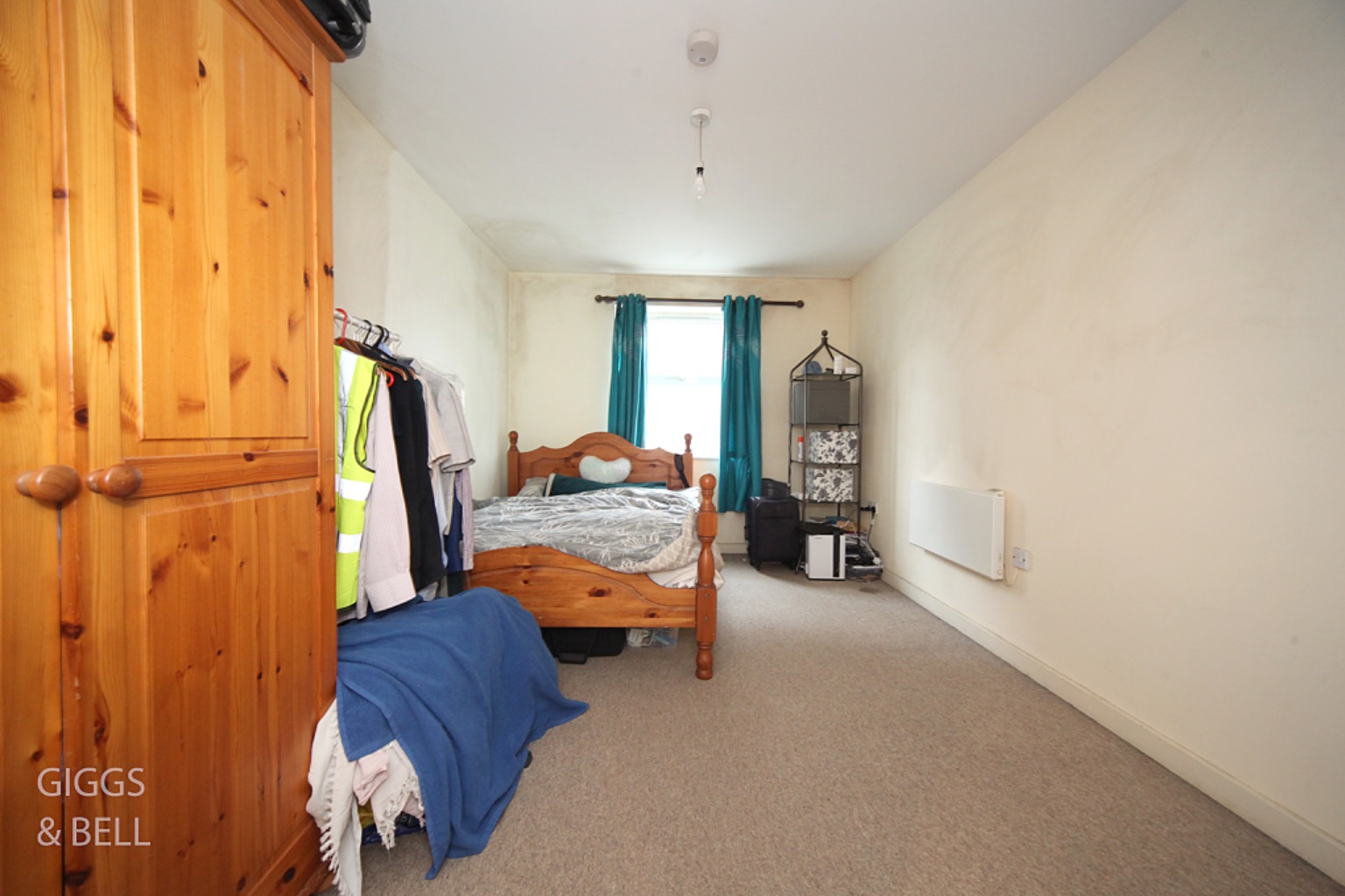 2 bed flat for sale, Luton 8