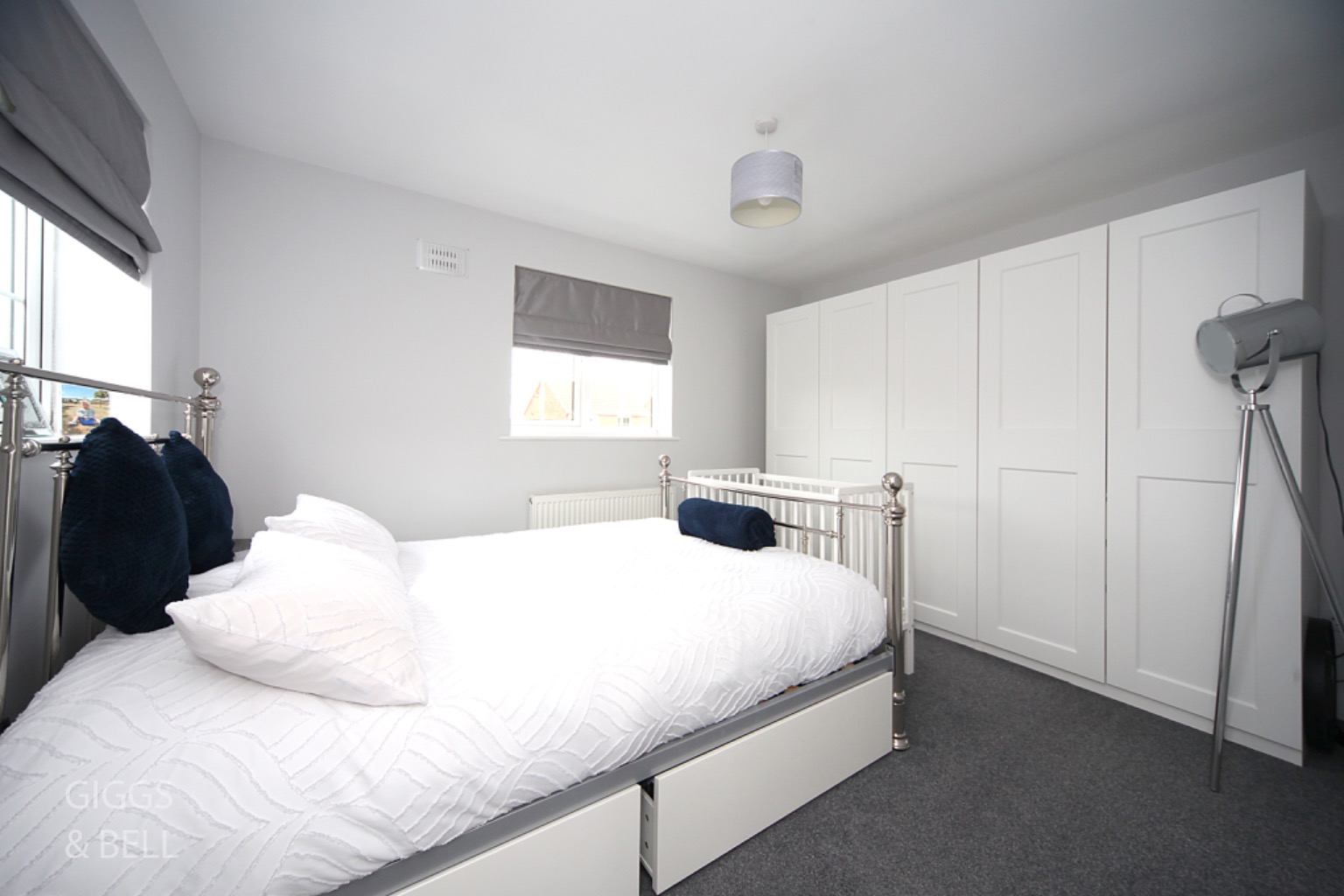 2 bed semi-detached house for sale in Barnston Close, Bedfordshire  - Property Image 10