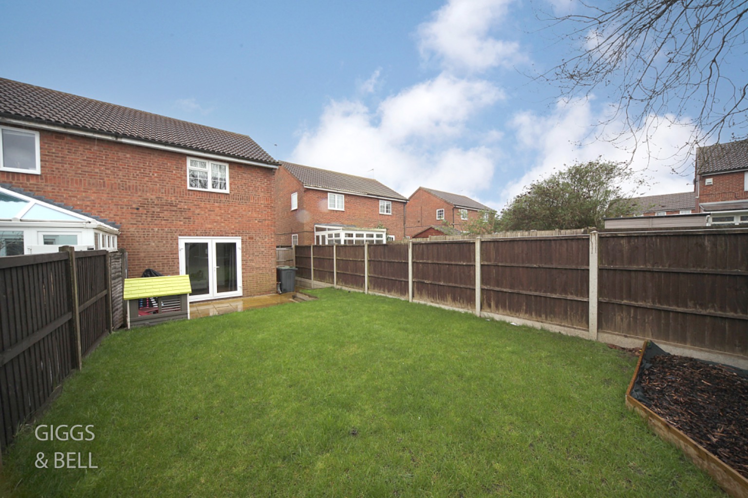 2 bed semi-detached house for sale in Barnston Close, Bedfordshire  - Property Image 13