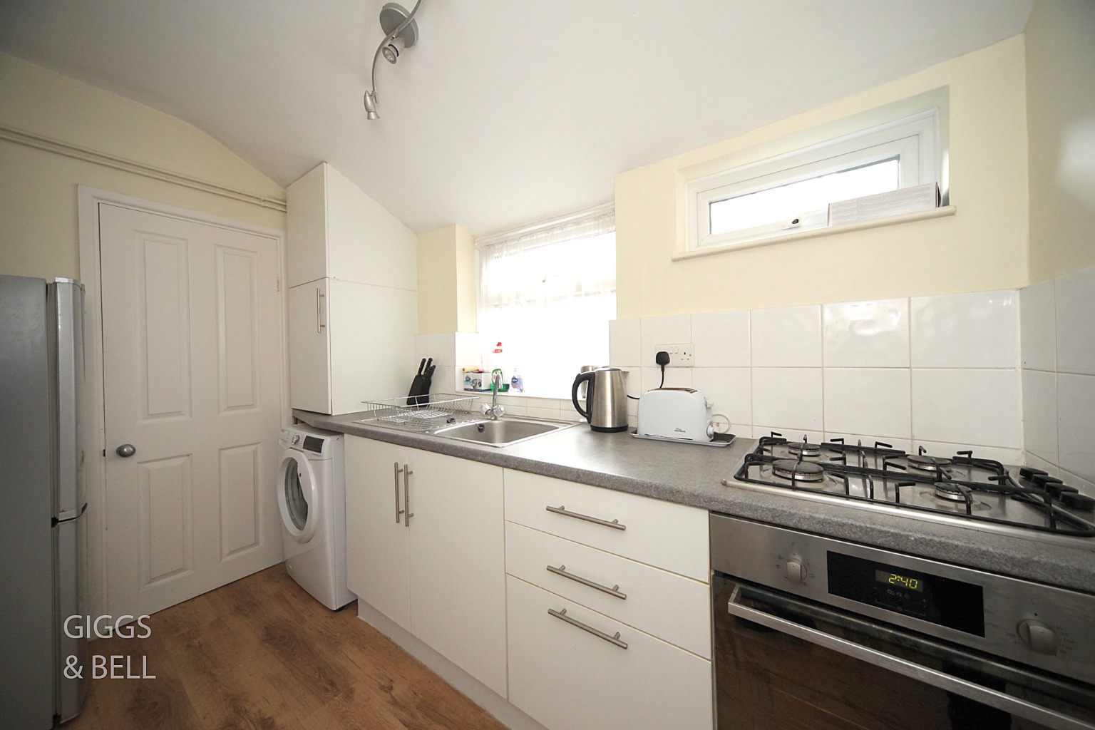 2 bed terraced house for sale in May Street  - Property Image 7