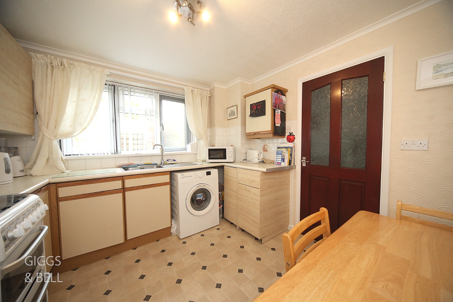 3 bed end of terrace house for sale in Devon Road  - Property Image 7