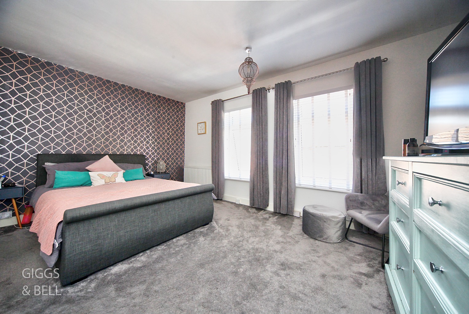 3 bed terraced house for sale in Harcourt Street, Luton  - Property Image 10