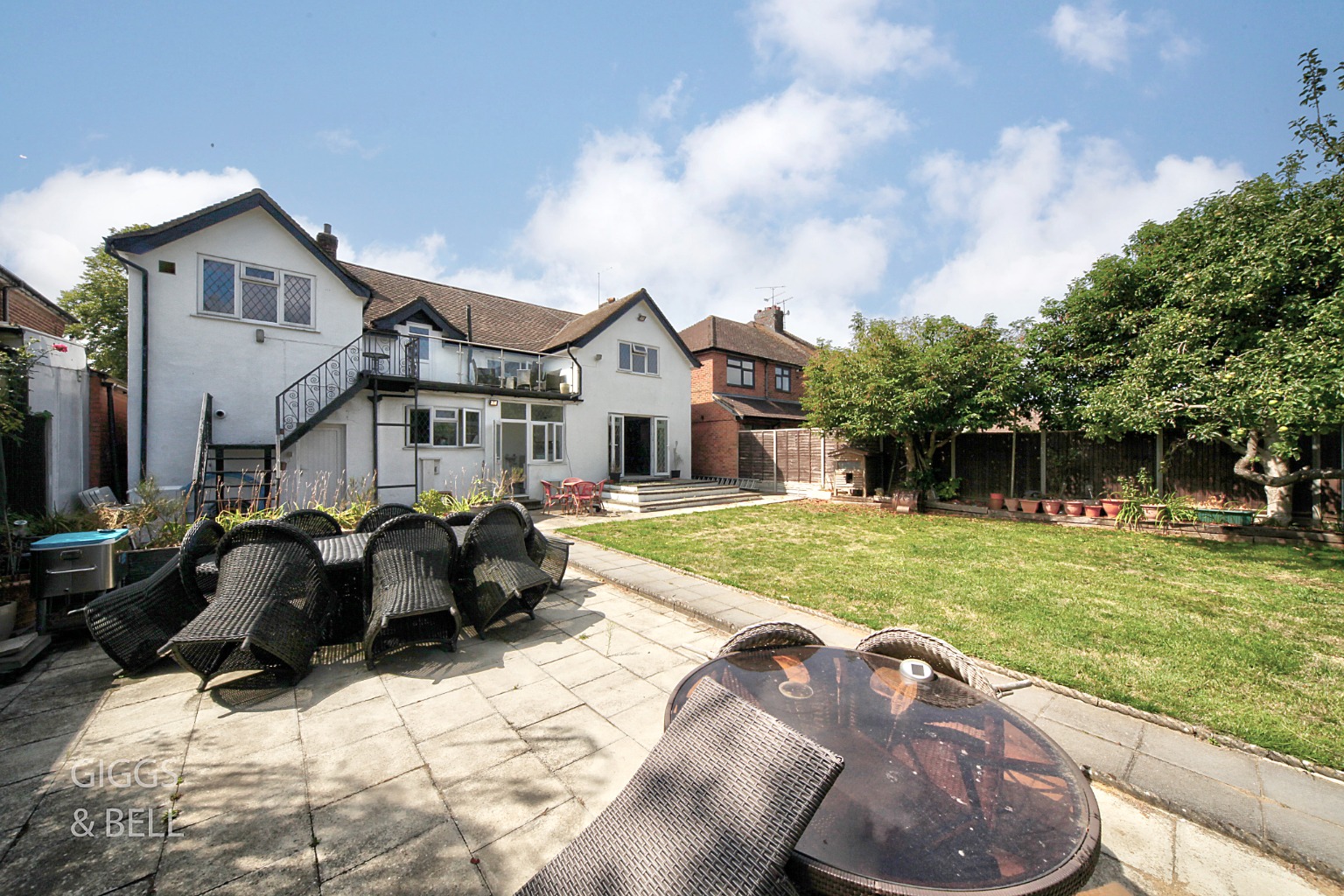 4 bed detached house for sale in Toddington Road, Luton  - Property Image 29