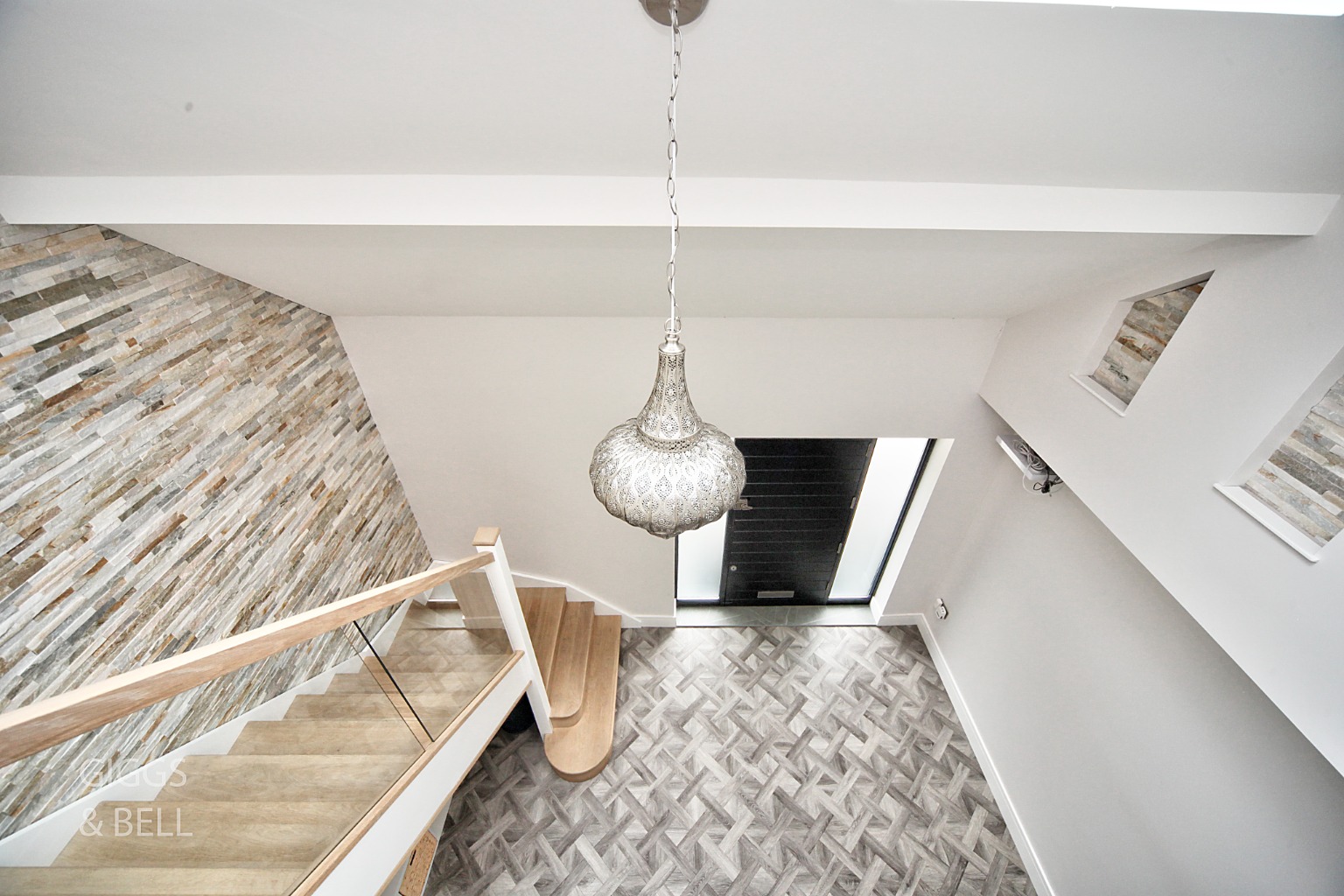 6 bed detached house for sale in Bedford Road, Bedford  - Property Image 16