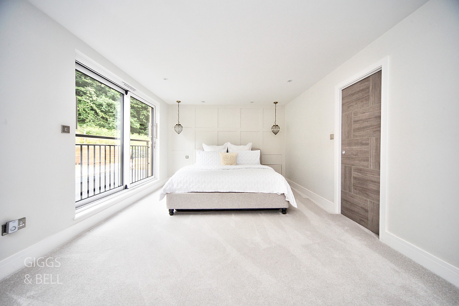 6 bed detached house for sale in Bedford Road, Bedford 17