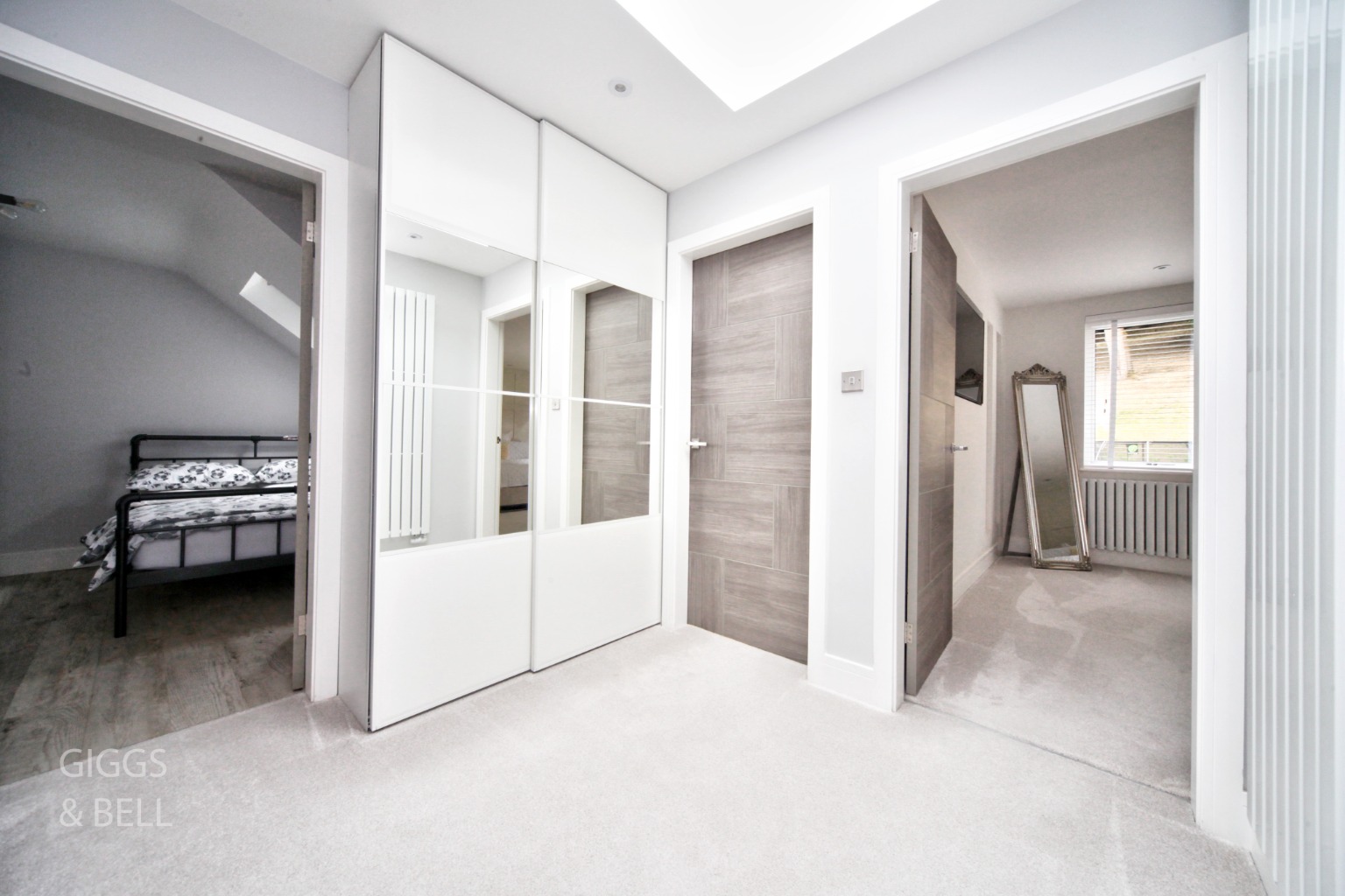 6 bed detached house for sale in Bedford Road, Bedford  - Property Image 23