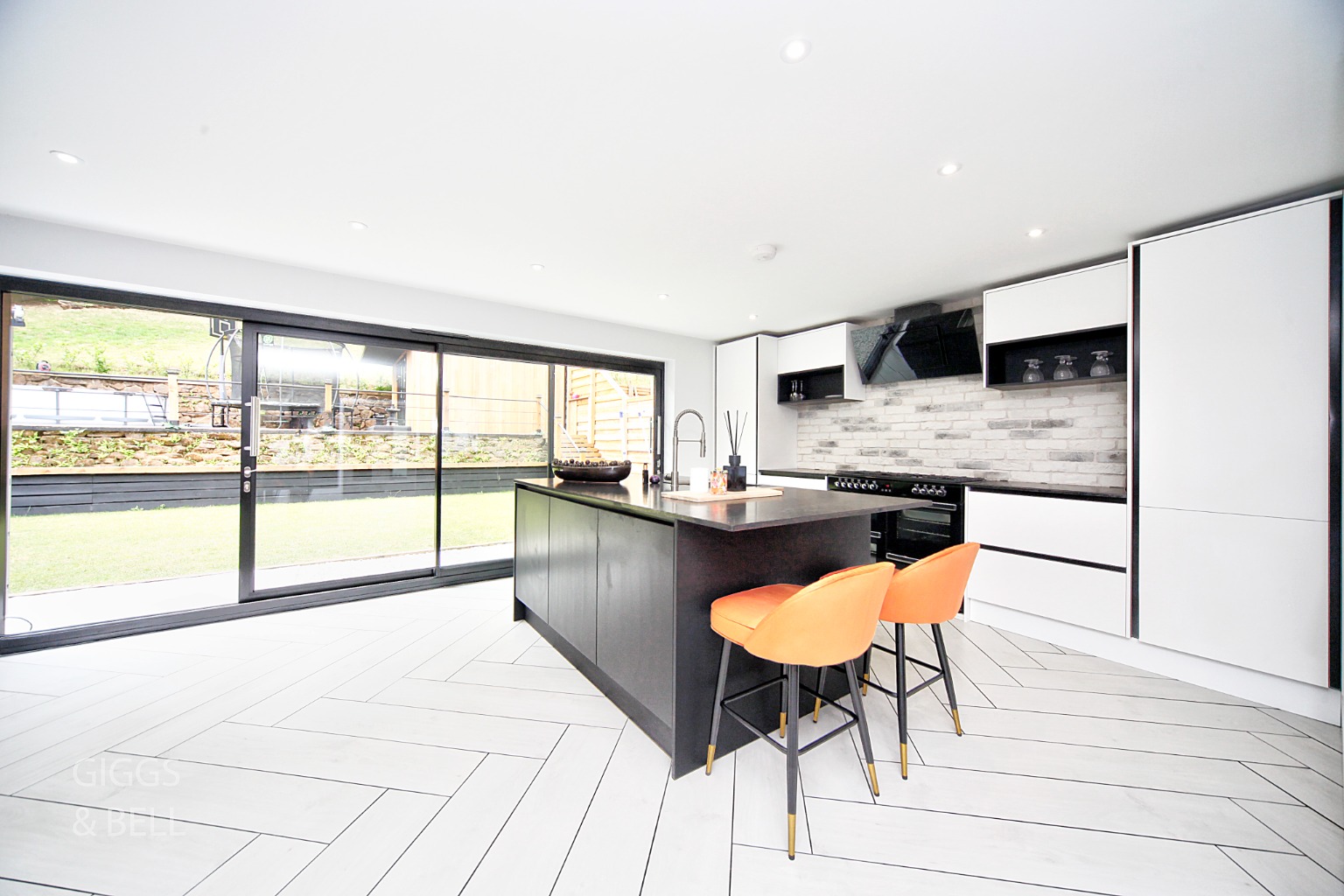 6 bed detached house for sale in Bedford Road, Bedford 8