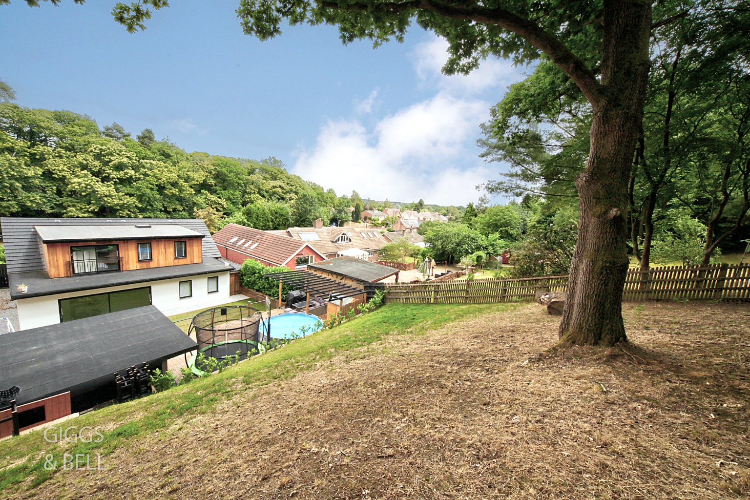 6 bed detached house for sale in Bedford Road, Bedford  - Property Image 39