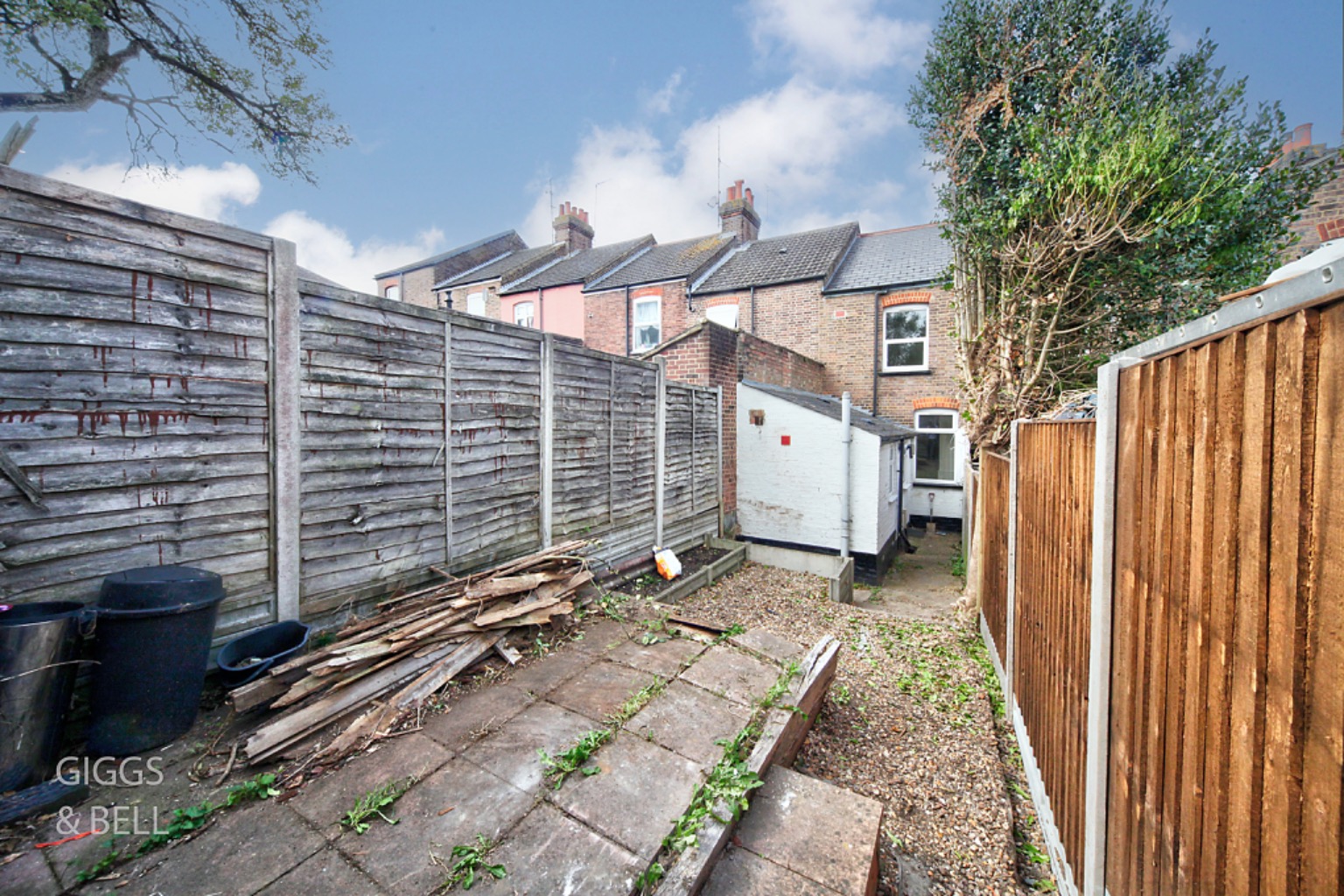 2 bed terraced house for sale in Tennyson Road, Luton 15